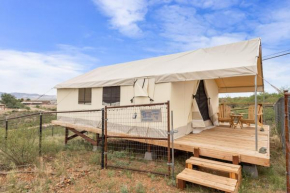 Silver Spur Homestead Luxury Glamping -The Miner